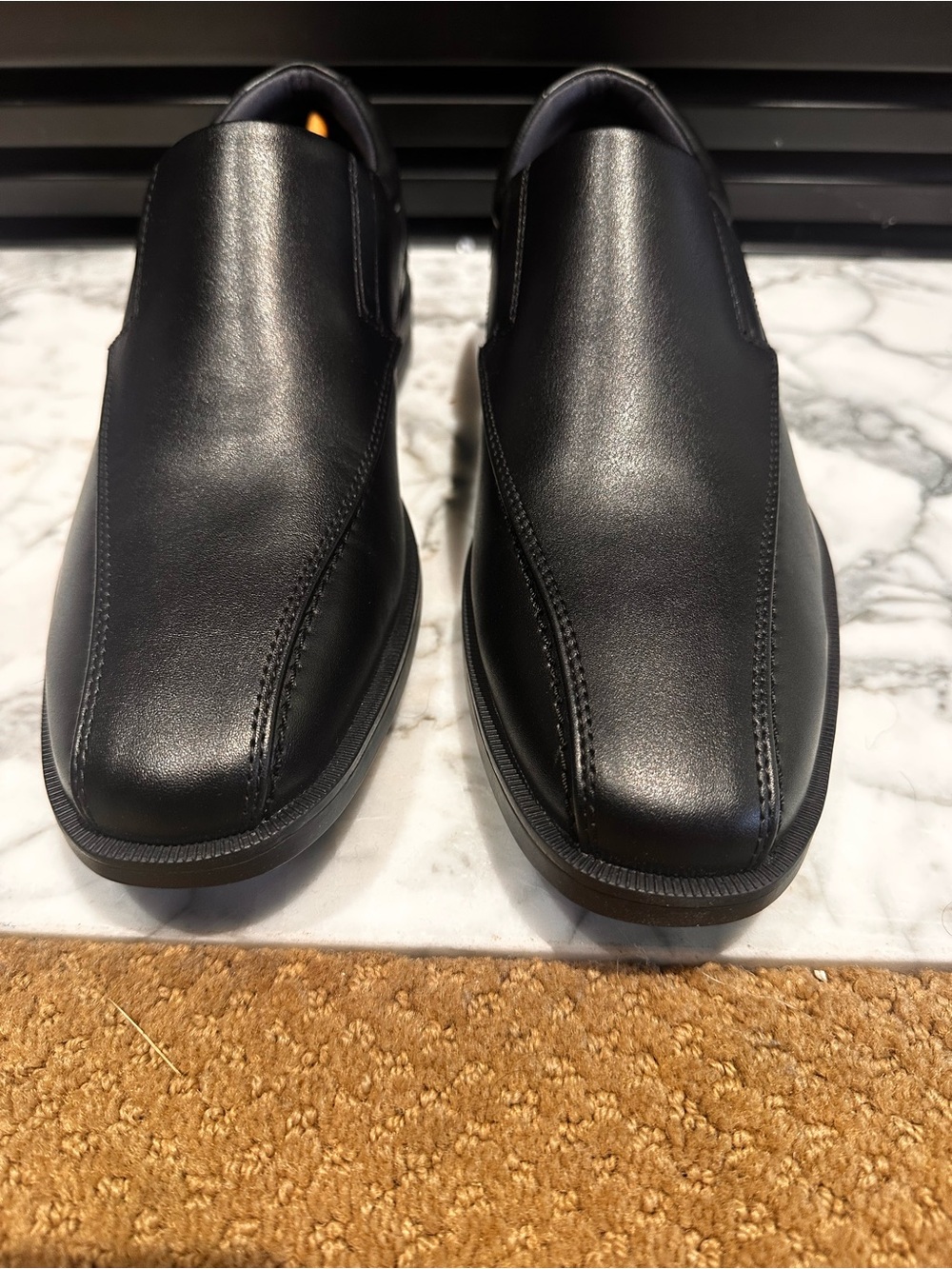 Dockers/Shoes for Crews Slip Resistant Dress Work Shoes. NWT